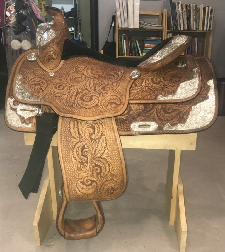 1402 Western Pleasure Show Saddle, 16" The Trainer's Loft