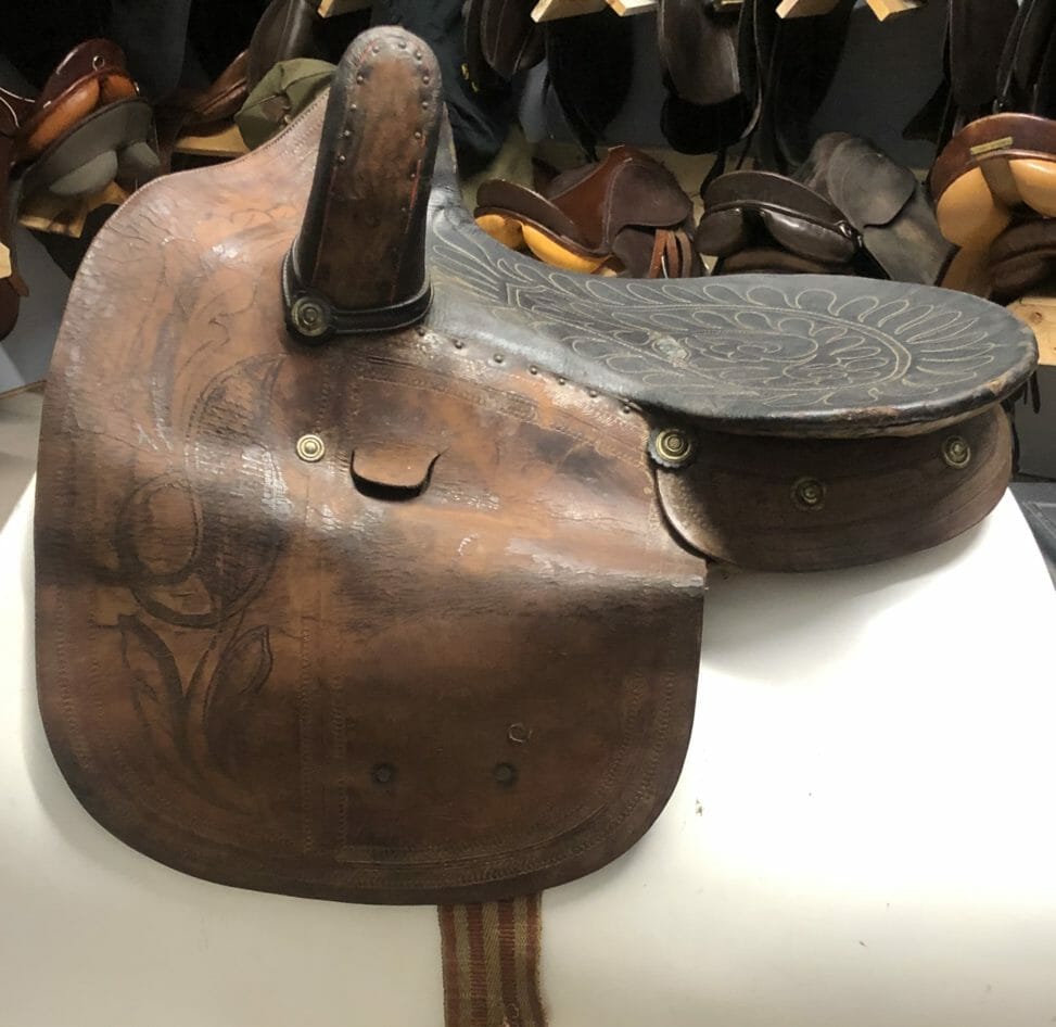 1468 Western Side Saddle The Trainer's Loft