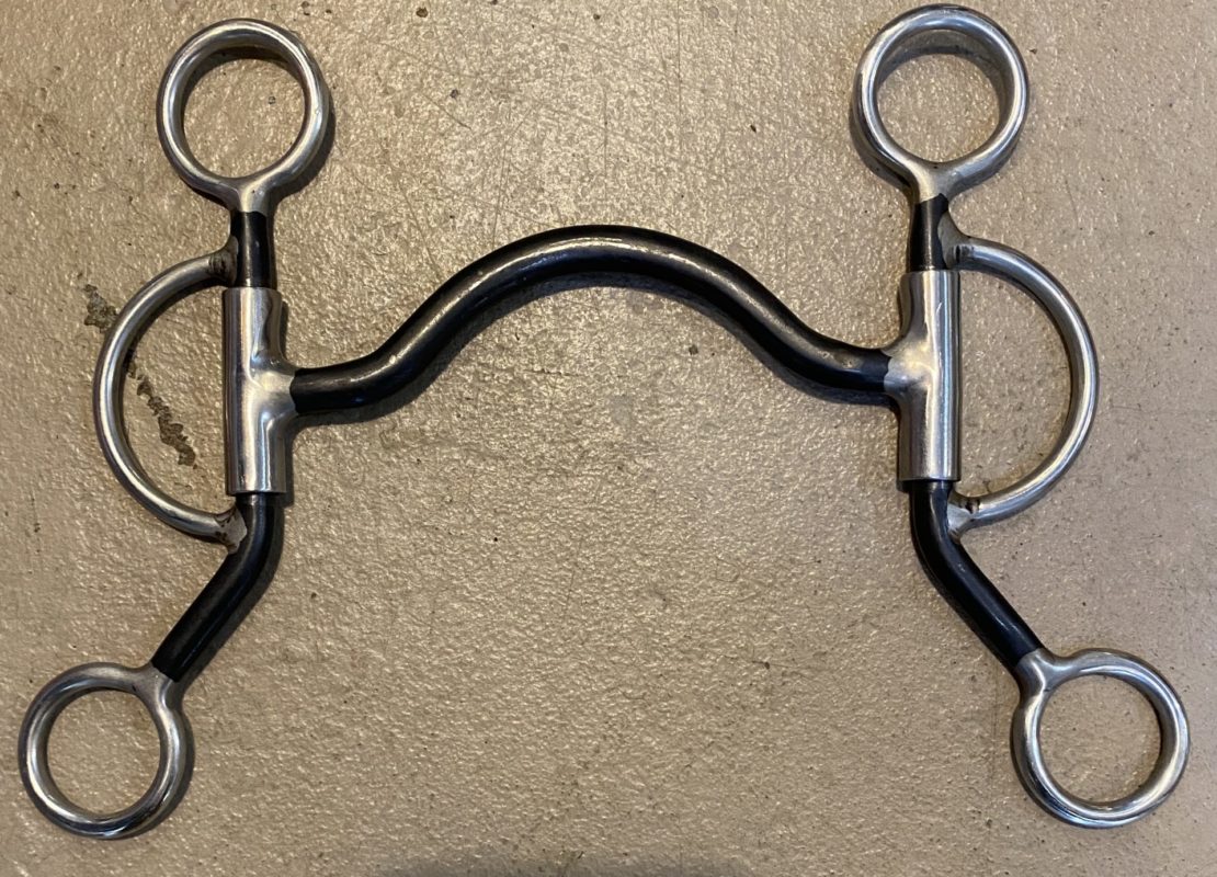 10174 Wide Port Short Shank Western Bit, 5"