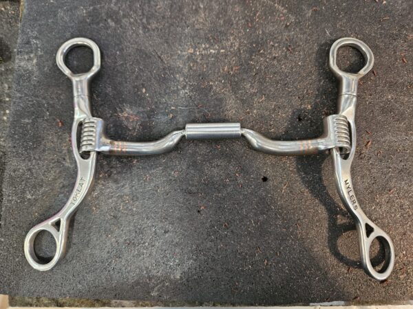 1000043108 1000043108