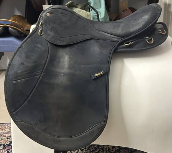 Wintec Pro Endurance Saddle, 18"
