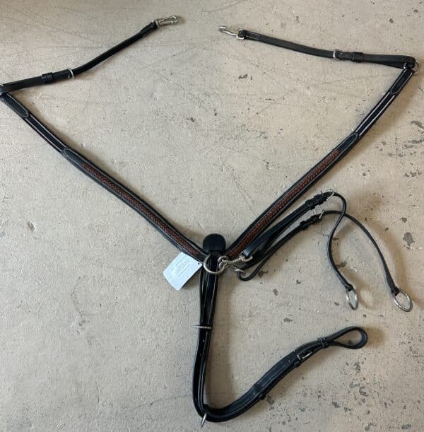 Exion Soft Padded And Contrast Braided Breastplate, Standard