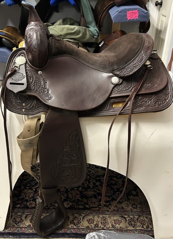 Circle Y High Horse Mineral Wells Trail Saddle, 16", Wide