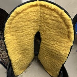 Wintec Round Skirt Western Saddle