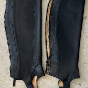 Ariat Close Contact Half Chaps