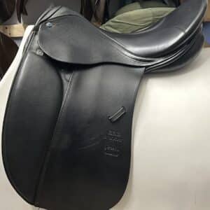 Stubben Genesis Special Dressage Saddle, 18"