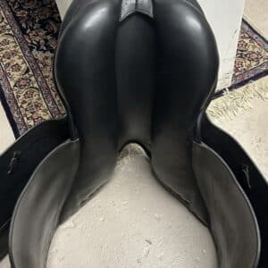 Stubben Genesis Special Dressage Saddle, 18"