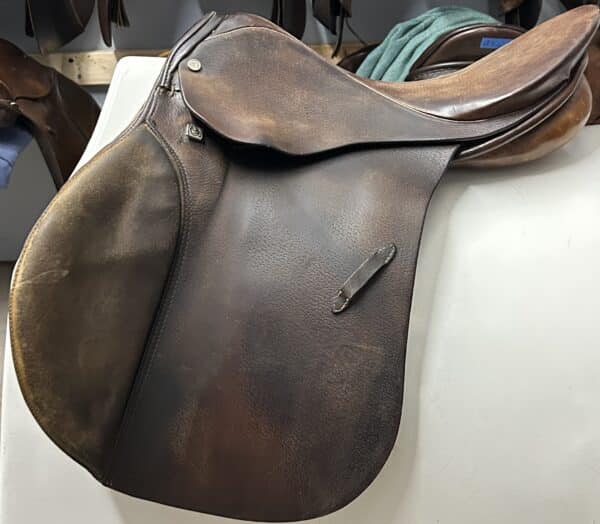 Stubben Siegfried All Purpose Saddle, 17", 31cm