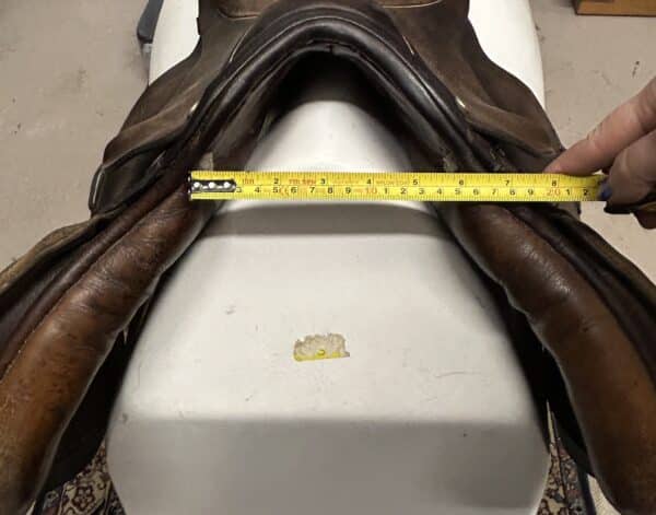 IMG_5769 Stubben Siegfried All Purpose Saddle, 17", 31cm
