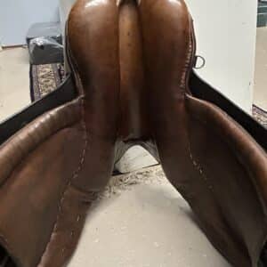 Stubben Siegfried All Purpose Saddle, 17", 31cm