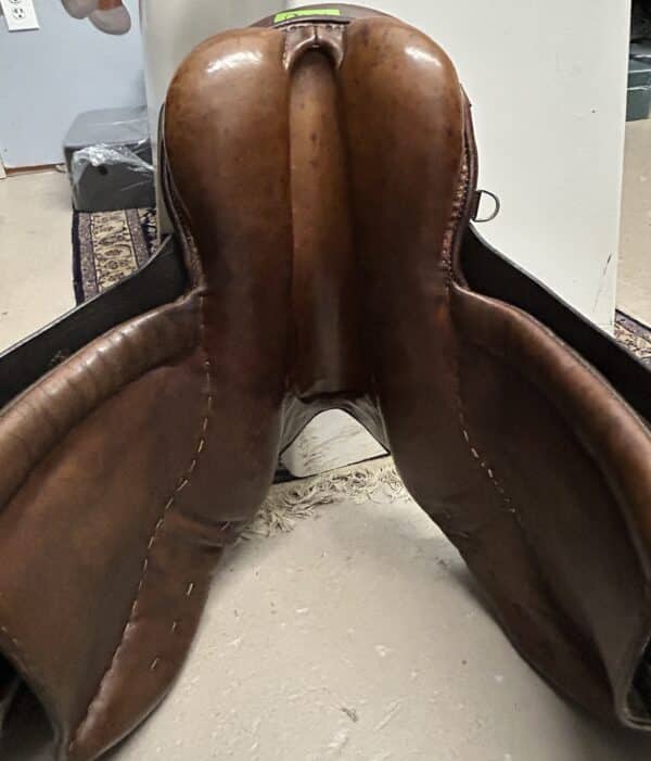 IMG_5770 Stubben Siegfried All Purpose Saddle, 17", 31cm