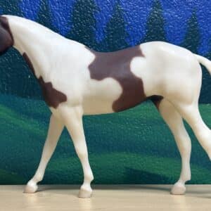 Breyer Chestnut Tobiano Pinto #655