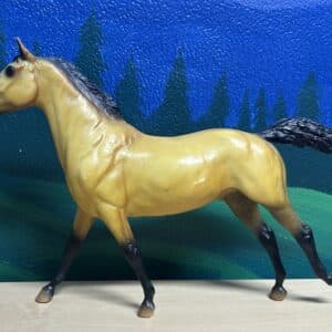 Breyer Hobo #838