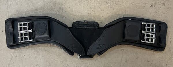 Total Saddle Fit StretchTec Shoulder Relief Dressage Girth with Leather Liner, 20"