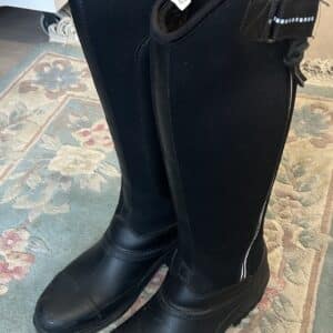 Ovation Highlander Winter Boot, Size 40