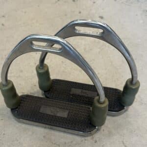 State Line Tack Jointed Stirrup Irons, 4.5"