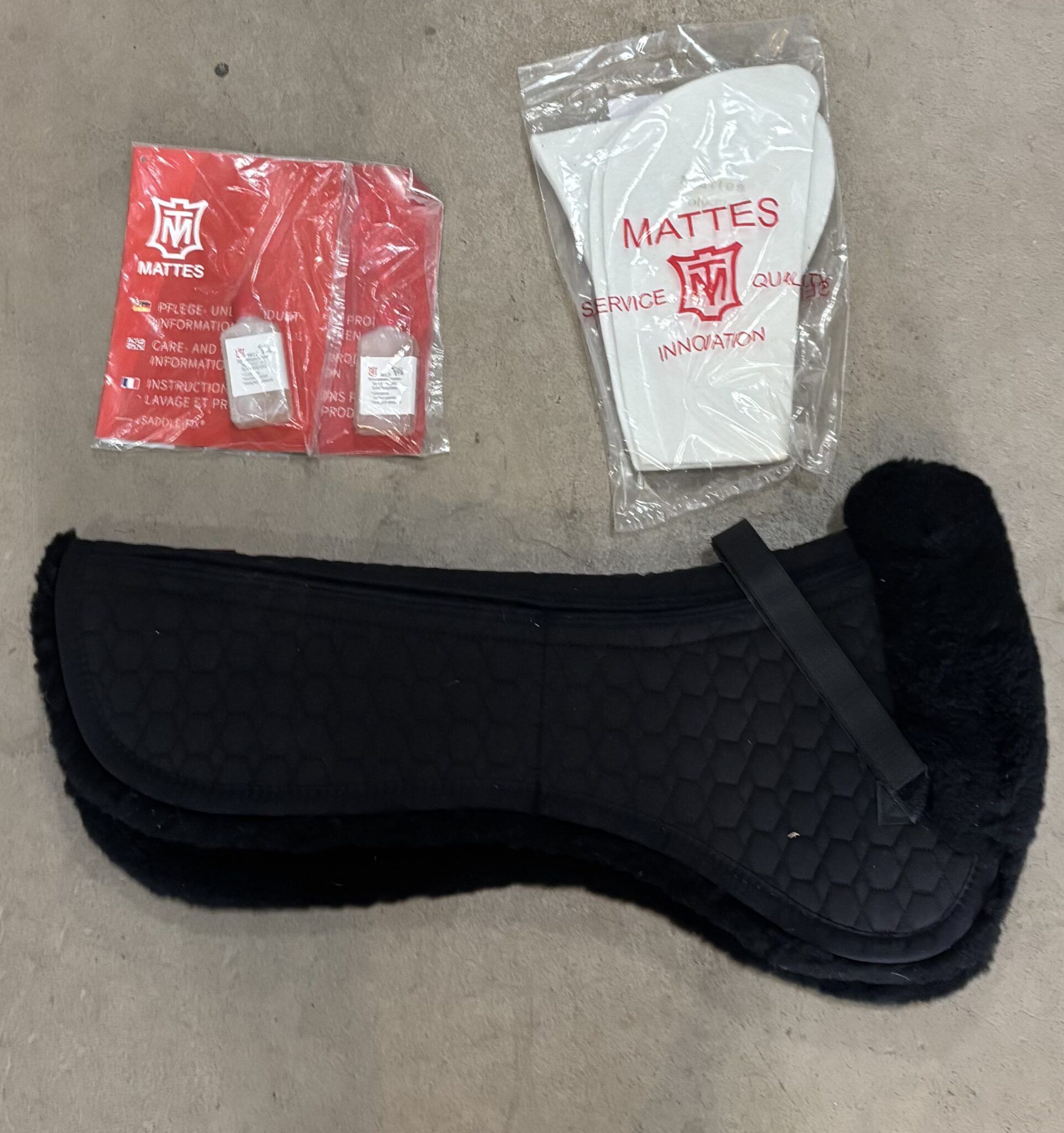 Mattes Sheepskin Correction Half Pad 1 Mattes Sheepskin Correction Half Pad