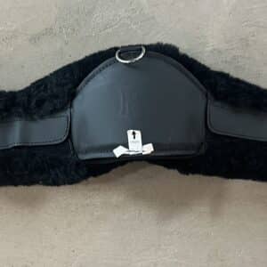 Mattes DR Crescent Girth w/Sheepskin-32"