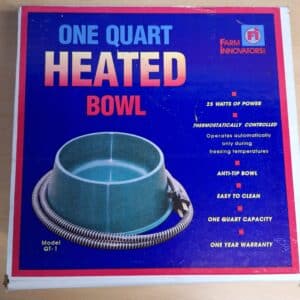Farm Innovators 1-Quart Heated Pet Bowl