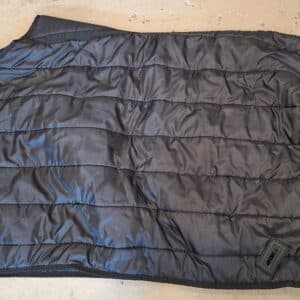 Schneiders Adjusta-Fit Dura-Nylon Cutback Closed Front Leg Strap Stable Blanket, 78"