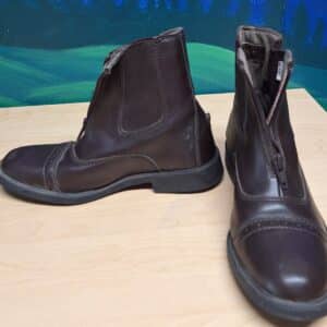 Let's Ride Classic Jodphur Boots in Child Size 3 brown leather with zipper closure