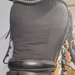 Passier dressage bridle pony in excellent used condition with anatomical crownpiece