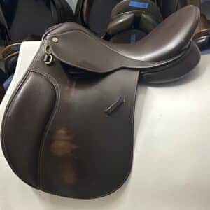 Collegiate All Purpose Saddle 16.5 inch seat Medium Narrow tree used