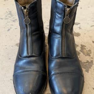 Size 4 Ovation Childs Quantum Zip Paddock Boot