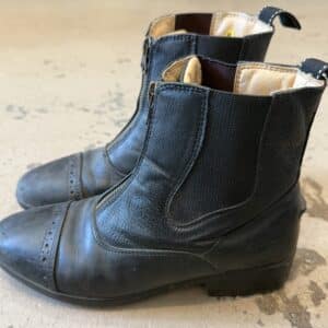 Size 2 Childs Zip Paddock Boot
