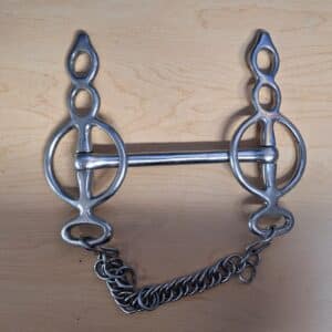 Stainless Steel 2-Slot Liverpool Mullen Mouth Driving Bit with Curb Chain 5 3/4 inch
