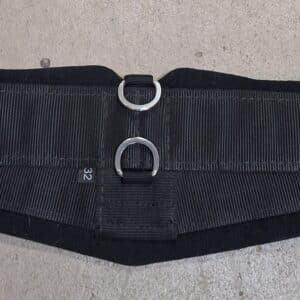 Weaver Air Flex Roper Cinch 32 inch with ergonomic padded design