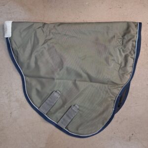 Rider's International Neck Cover, 37 inches with fleece lining on horse neck